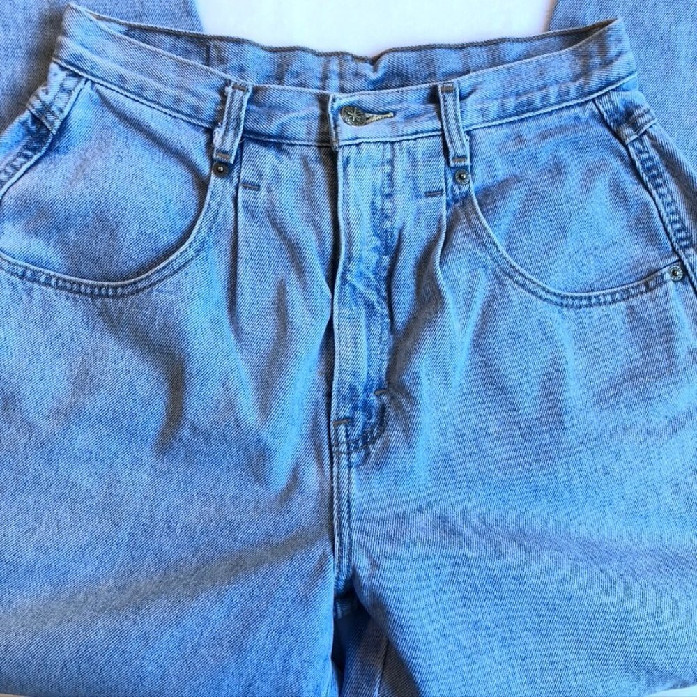 Vintage High Rise Tapered Pleat Front Mom Jeans - Picture 5 of 10